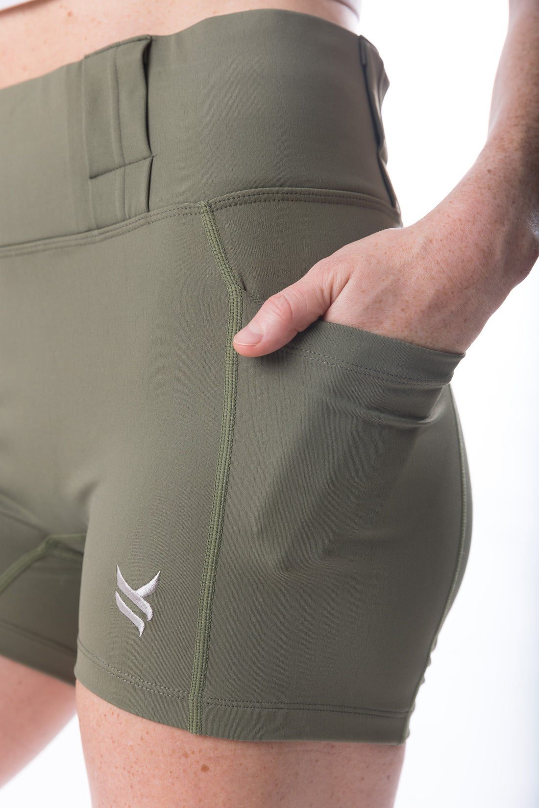 Women's High Rise Curvy Carry Shorts, 3" inseam - Olive