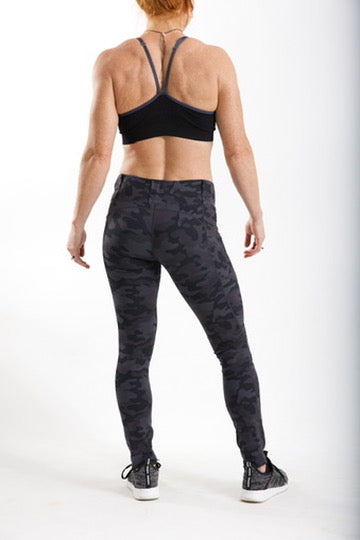 EDC Leggings 2.0 Mid-Rise, Dark Camo – Vakandi Apparel